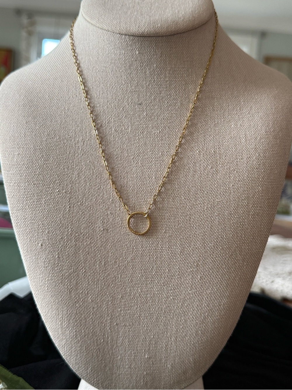 Guitar 🎸 String Circle ⭕️ on 16” Necklace